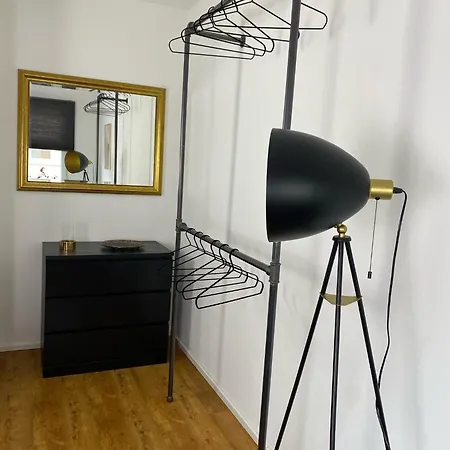 Discovair - 3-zi-apartment Luisa- Schwimmbad-nah Mit Netflix Apartment Eisenach